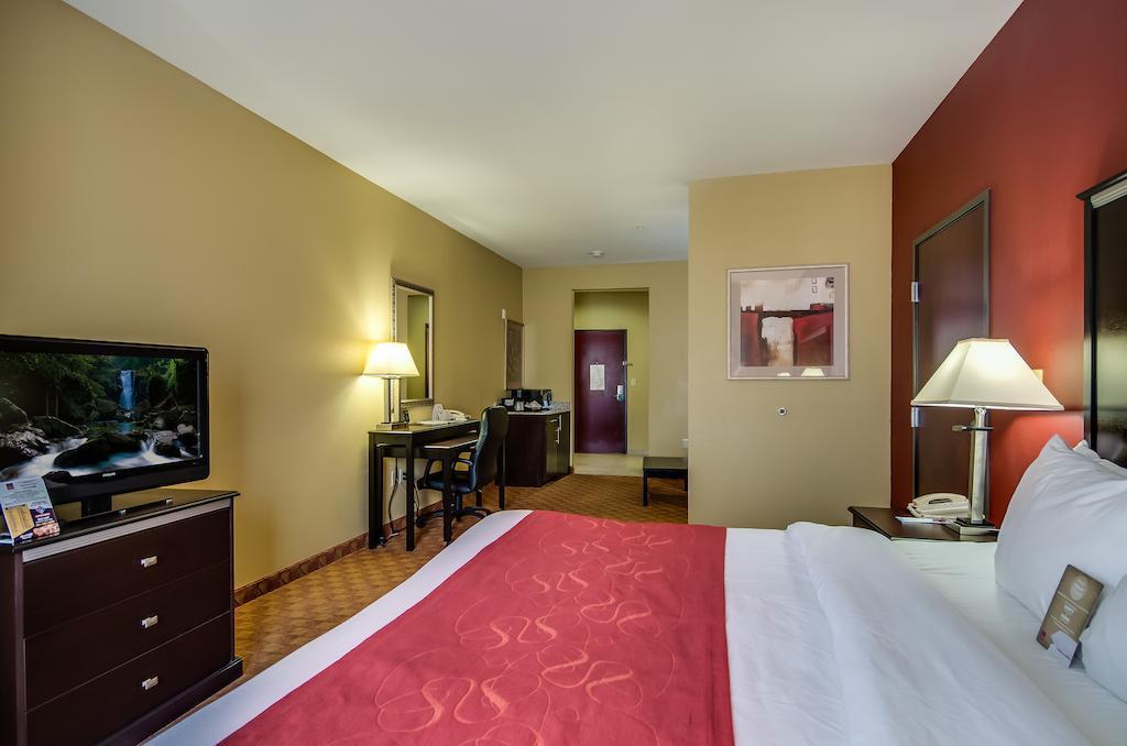 Comfort Suites Old Town Spring Esterno foto